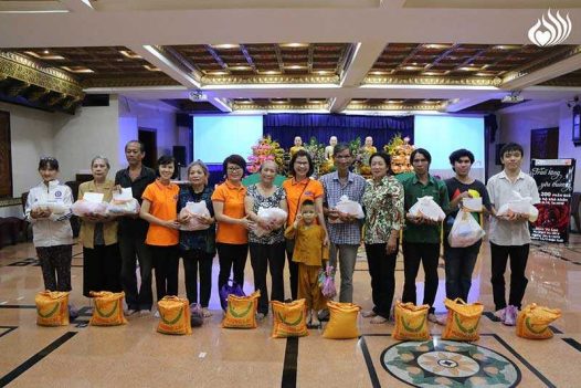 TỔNG KẾT CHƯƠNG TRÌNH TRAO TẶNG YÊU THƯƠNG CHO CÁC HỘ KHÓ KHĂN TẠI PHƯỜNG 3 QUẬN 10 TP. HCM (C169)