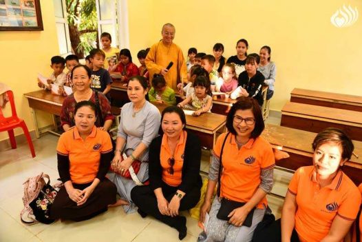 TỔNG KẾT CHƯƠNG TRÌNH  QUỸ ĐẠO PHẬT NGÀY NAY TRAO TẶNG YÊU THƯƠNG TẠI BIỂN HỒ – CAMPUCHIA (C184)