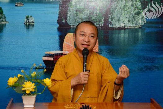 “TRAO TẶNG YÊU THƯƠNG” CHO NHỮNG NGƯỜI MÙ TẠI TP. HCM – C22