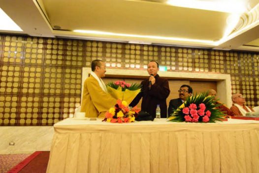 TẶNG HỌC BỔNG VÀ TỪ THIỆN TẠI ẤN ĐỘ – C35