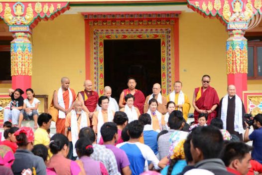 PHÁI ĐOÀN PHẬT GIÁO TP.HCM VÀ QUỸ ĐPNN CỨU TRỢ ĐỘNG ĐẤT TẠI NEPAL – C51