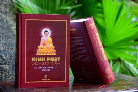 ẤN TỐNG 40.000 QUYỂN KINH PHẬT CHO NGƯỜI TẠI GIA – C75-1