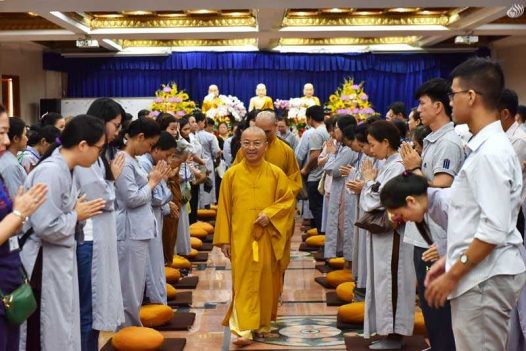 CÚNG DƯỜNG TRAI PHẠN VÀ HỘ TRÌ CHO KHÓA TU (GN1)