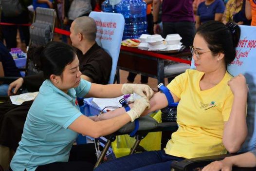 Gần 850 người tham gia đăng ký Hiến máu nhân đạo (HM23)