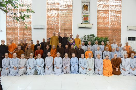 CÚNG DƯỜNG VÀ TỪ THIỆN Ở SRI LANKA THÁNG 7/2019 (C223)