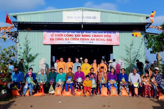 CHƯƠNG TRÌNH “QUÀ TẾT YÊU THƯƠNG” TẠI SÓC TRĂNG (C236)