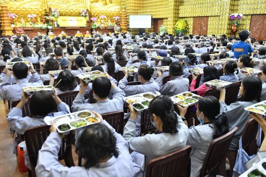 CHƯƠNG TRÌNH CÚNG DƯỜNG TRAI PHẠN VÀ HỘ TRÌ KHÓA TU (GN7)