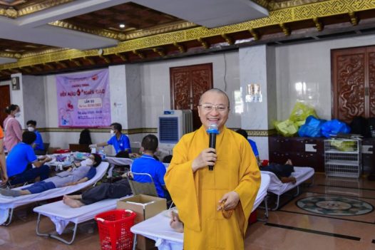 CHÙA GIÁC NGỘ: 723 PHẬT TỬ THAM GIA “SẺ GIỌT MÁU ĐÀO, TRAO ĐỜI HY VỌNG” (HM53)