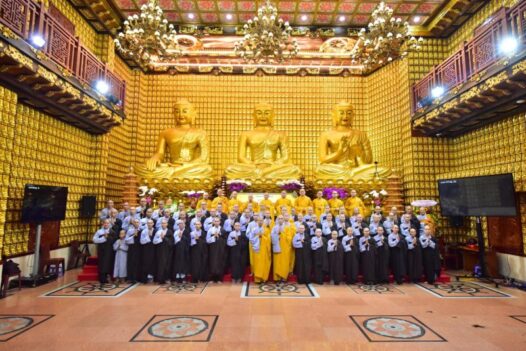 CÚNG DƯỜNG TRAI PHẠN VÀ HỘ TRÌ CHO KHÓA TU CHÙA GIÁC NGỘ KỲ 10 (GN10)