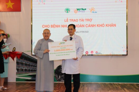 VÌ TRẺ EM YẾU THẾ  “VIỆT NAM ƯỚC MONG” (C289)