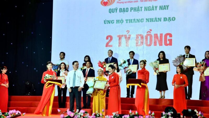 TT. Thích Nhật Từ tham gia Lễ phát động tháng nhân đạo cấp quốc 2023