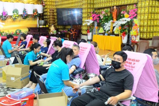 CHIA SẺ GIỌT MÁU HỒNG TRONG MÙA VU LAN TẠI CHÙA GIÁC NGỘ (HM99)