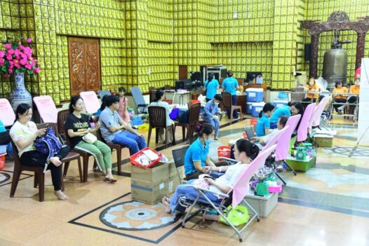 GẦN 200 TÌNH NGUYỆN VIÊN CHUNG TAY LAN TỎA YÊU THƯƠNG TẠI CHƯƠNG TRÌNH HIẾN MÁU LẦN 101