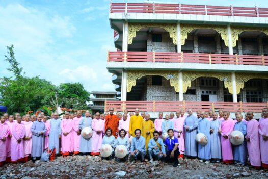 HỖ TRỢ NẠN NHÂN ĐỘNG ĐẤT TẠI MYANMAR (C322)