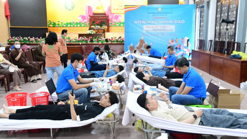 LAN TỎA HẠNH NGUYỆN TỪ BI QUA CHƯƠNG TRÌNH HIẾN MÁU CỨU NGƯỜI TẠI THIỀN VIỆN QUẢNG ĐỨC