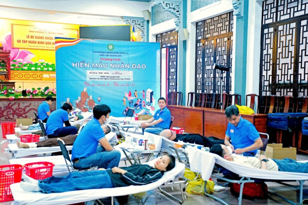 LAN TỎA HẠNH NGUYỆN TỪ BI QUA CHƯƠNG TRÌNH HIẾN MÁU CỨU NGƯỜI TẠI THIỀN VIỆN QUẢNG ĐỨC