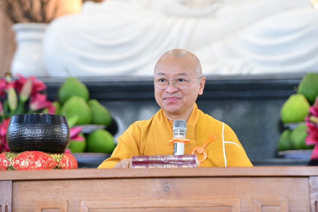 THẦY NHẬT TỪ CHIA SẺ PHƯƠNG PHÁP THẢN NHIÊN ĐỂ AN YÊN TẠI CHÙA PHÁP BẢO