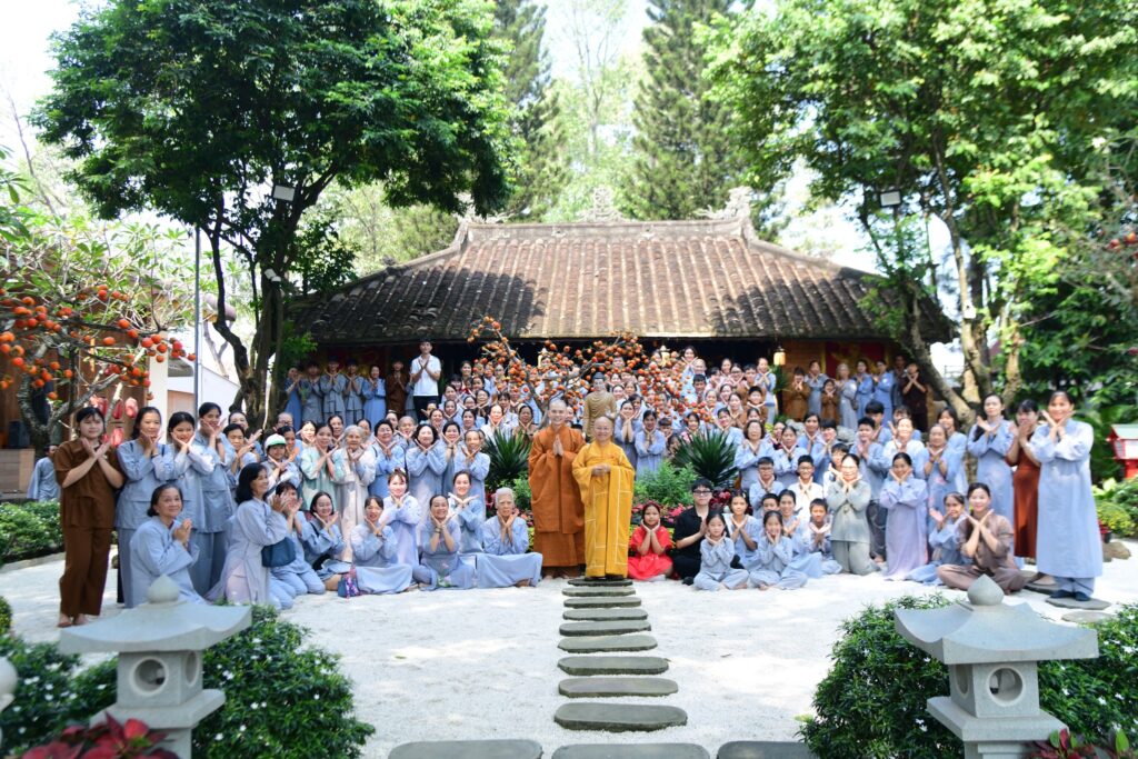 THẦY NHẬT TỪ CHIA SẺ PHƯƠNG PHÁP THẢN NHIÊN ĐỂ AN YÊN TẠI CHÙA PHÁP BẢO