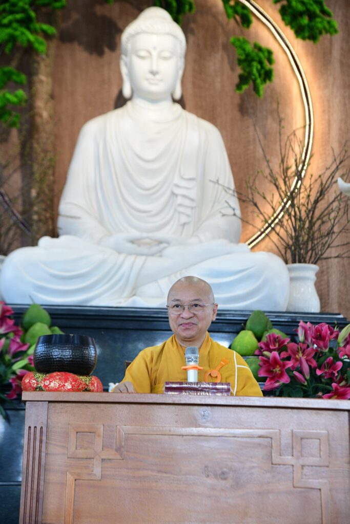 THẦY NHẬT TỪ CHIA SẺ PHƯƠNG PHÁP THẢN NHIÊN ĐỂ AN YÊN TẠI CHÙA PHÁP BẢO