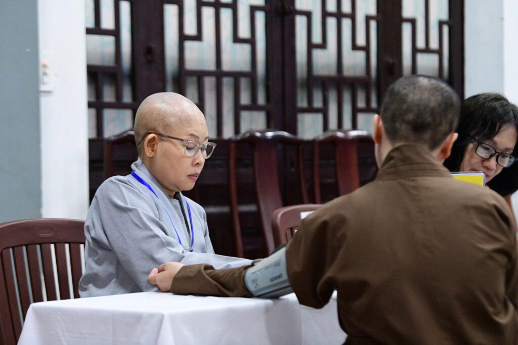 LAN TỎA HẠNH NGUYỆN TỪ BI QUA CHƯƠNG TRÌNH HIẾN MÁU CỨU NGƯỜI TẠI THIỀN VIỆN QUẢNG ĐỨC