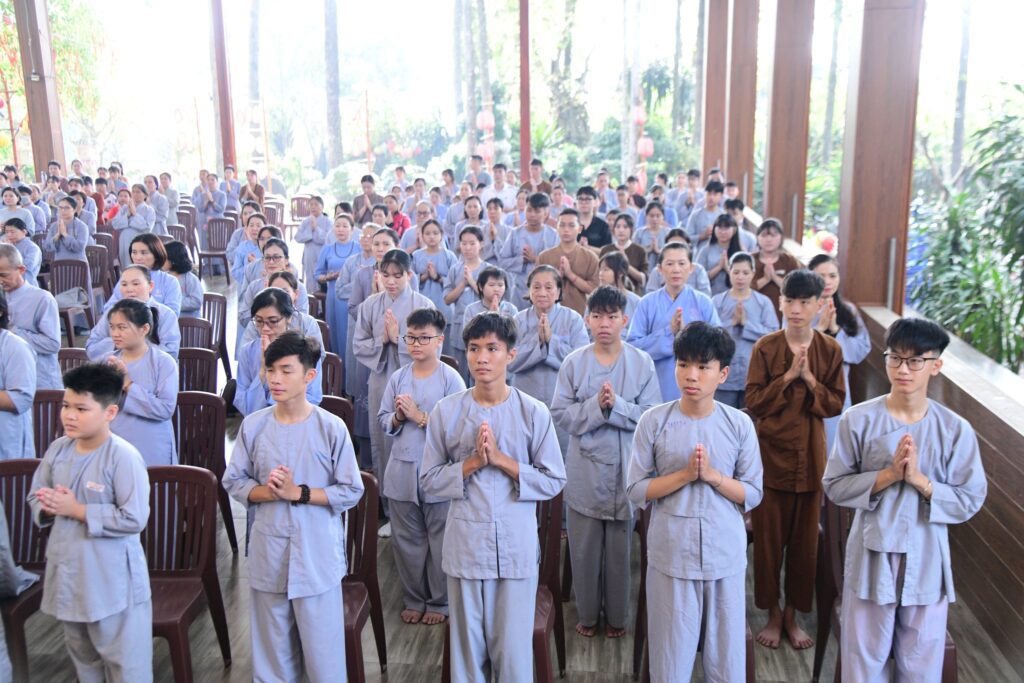 THẦY NHẬT TỪ CHIA SẺ PHƯƠNG PHÁP THẢN NHIÊN ĐỂ AN YÊN TẠI CHÙA PHÁP BẢO