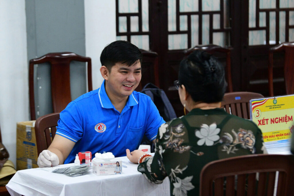 LAN TỎA HẠNH NGUYỆN TỪ BI QUA CHƯƠNG TRÌNH HIẾN MÁU CỨU NGƯỜI TẠI THIỀN VIỆN QUẢNG ĐỨC