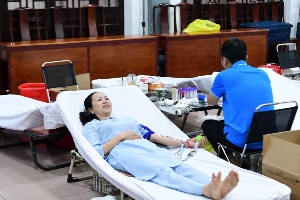 LAN TỎA HẠNH NGUYỆN TỪ BI QUA CHƯƠNG TRÌNH HIẾN MÁU CỨU NGƯỜI TẠI THIỀN VIỆN QUẢNG ĐỨC