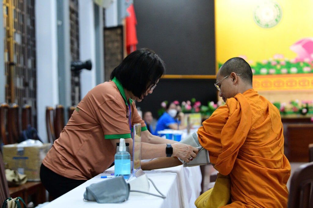 LAN TỎA HẠNH NGUYỆN TỪ BI QUA CHƯƠNG TRÌNH HIẾN MÁU CỨU NGƯỜI TẠI THIỀN VIỆN QUẢNG ĐỨC