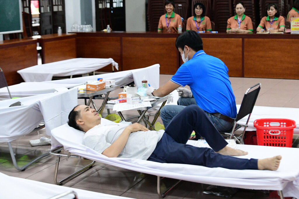 LAN TỎA HẠNH NGUYỆN TỪ BI QUA CHƯƠNG TRÌNH HIẾN MÁU CỨU NGƯỜI TẠI THIỀN VIỆN QUẢNG ĐỨC