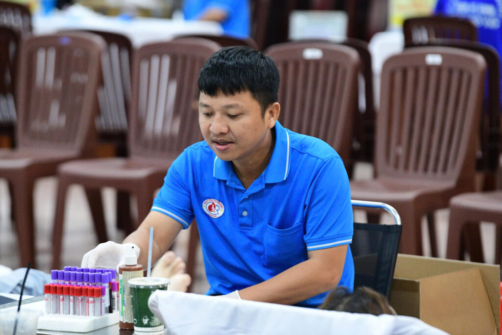 LAN TỎA HẠNH NGUYỆN TỪ BI QUA CHƯƠNG TRÌNH HIẾN MÁU CỨU NGƯỜI TẠI THIỀN VIỆN QUẢNG ĐỨC