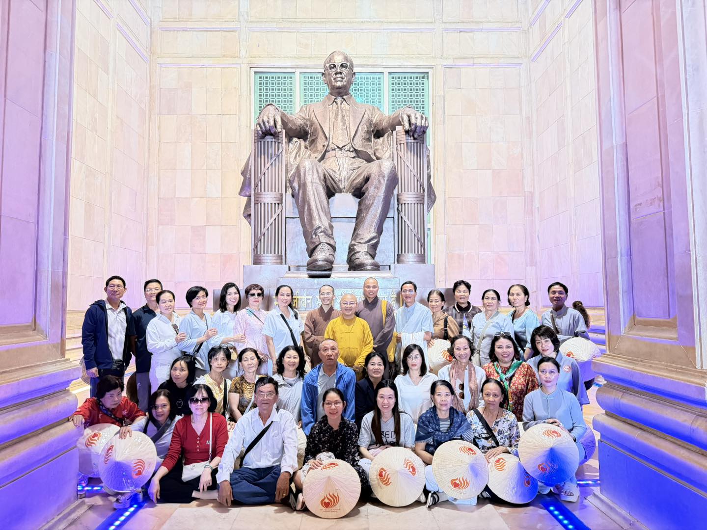 PHẬT TÍCH ẤN ĐỘ – NEPAL (3): NGÀY 08/03/2026: Công viên Tưởng niệm Bồ-tát Bhimrao Ambedkar ở Lucknow