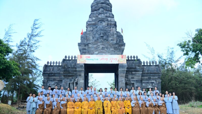 SÁNG THANH TỊNH TRONG KHÓA THIỀN HÀNH