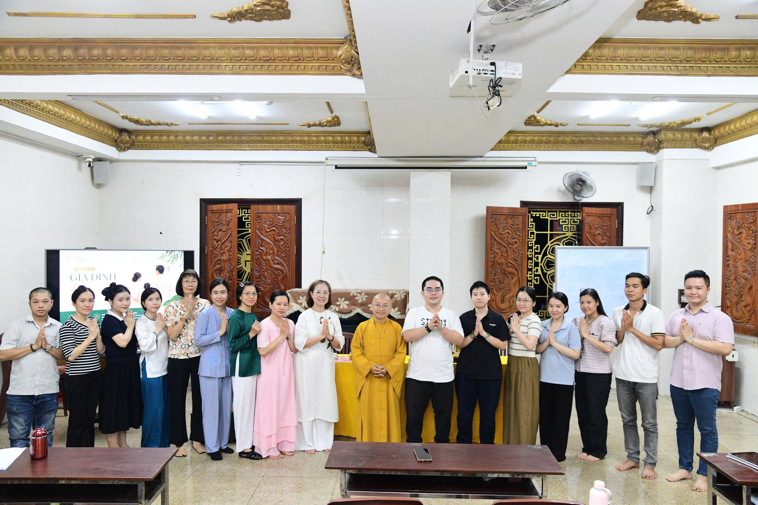 KHAI MẠC LỚP GIÁO LÝ “GIA ĐÌNH HẠNH PHÚC” – NƠI NGƯỜI TRẺ HỌC CÁCH HIỂU VÀ YÊU THƯƠNG