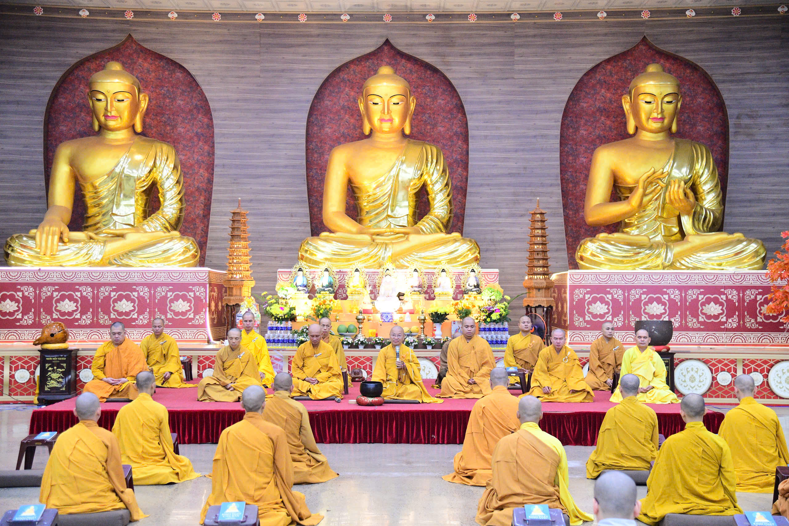 AN TRÚ THÂN TÂM QUA THỜI KHÓA THIỀN BUỔI SÁNG