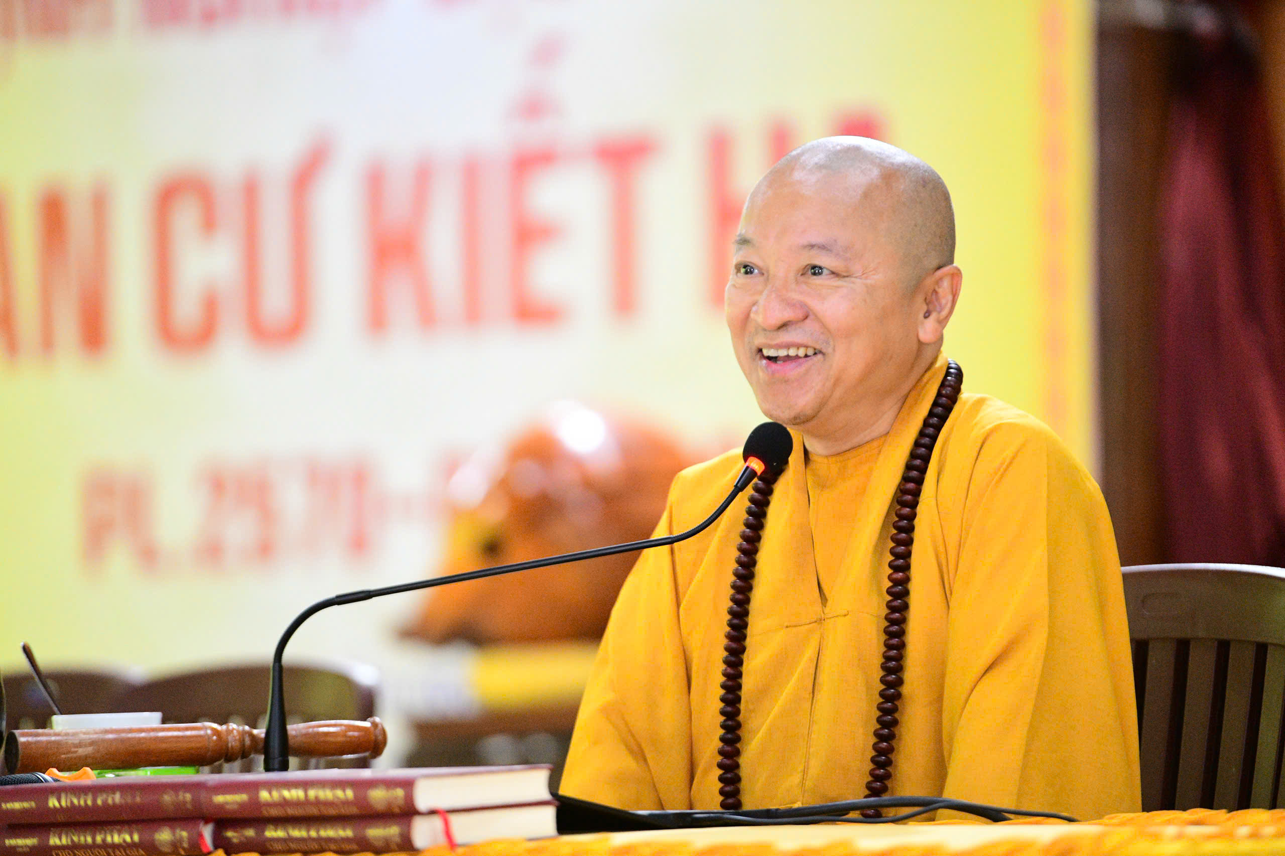 ĂN CƠM TRONG CHÁNH NIỆM – NUÔI DƯỠNG THÂN TÂM TRÊN ĐƯỜNG TU HỌC