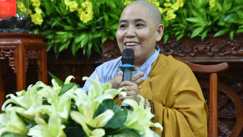 LÀM CHỦ TÂM Ý LÀ LÀM CHỦ CUỘC ĐỜI – PHÁP THOẠI Ý NGHĨA CỦA SƯ CÔ THÍCH NỮ MINH HOA TẠI KHÓA TU NGÀY AN LẠC