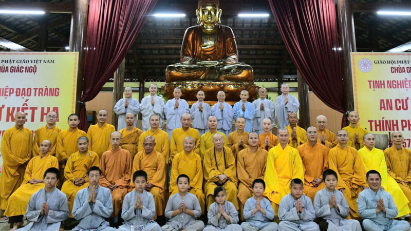 NGƯỜI XUẤT GIA PHẢI NUÔI LỚN TÂM NGUYỆN HOẰNG PHÁP LỢI SINH